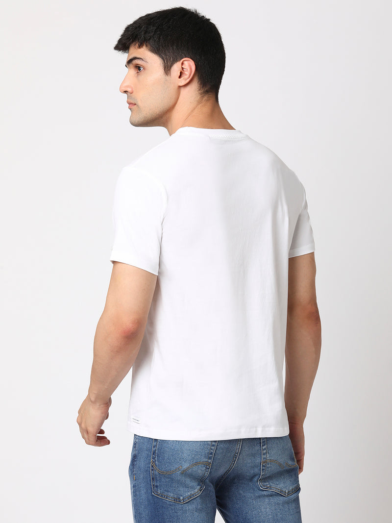 White Solid Round Neck Men T-shirt