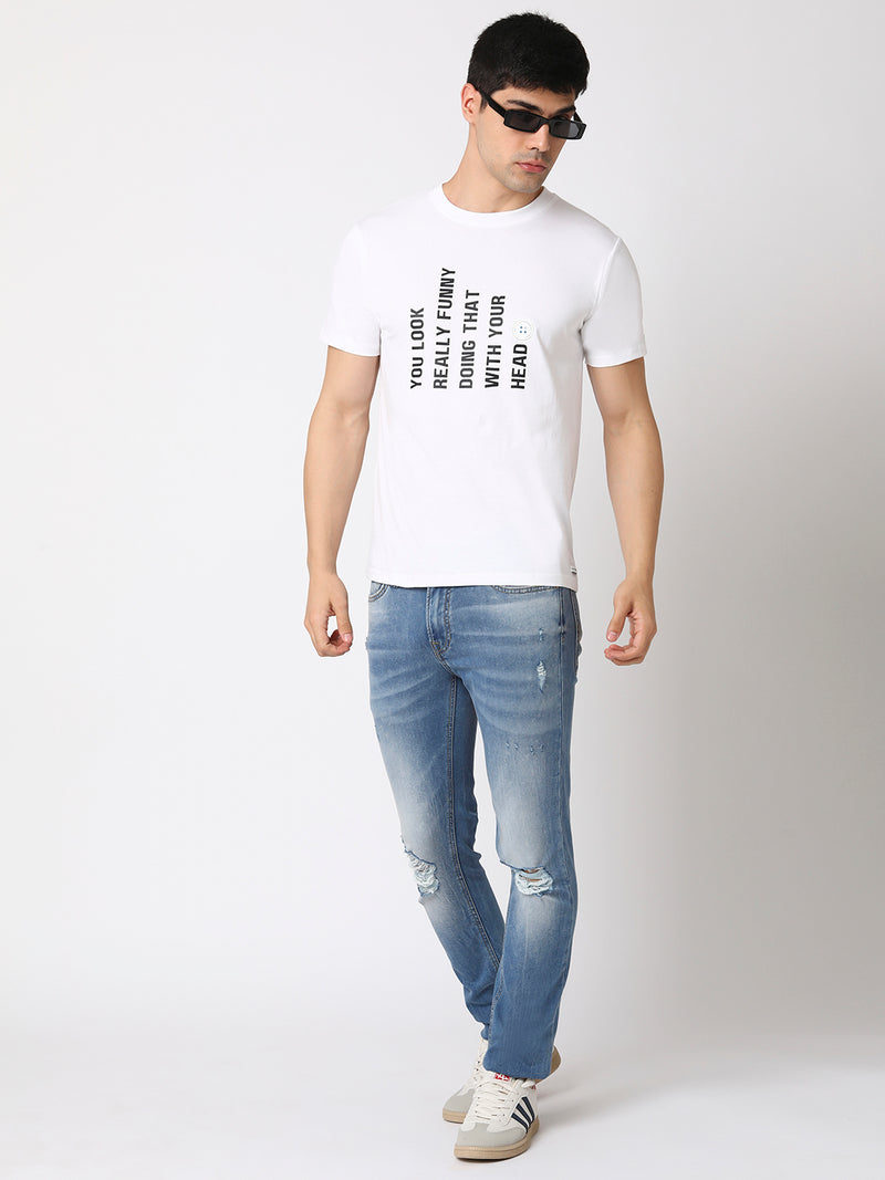 Tilt Your Head Men Round Neck T-shirt