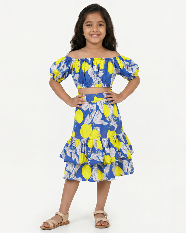 Santorini Couple and Daughter