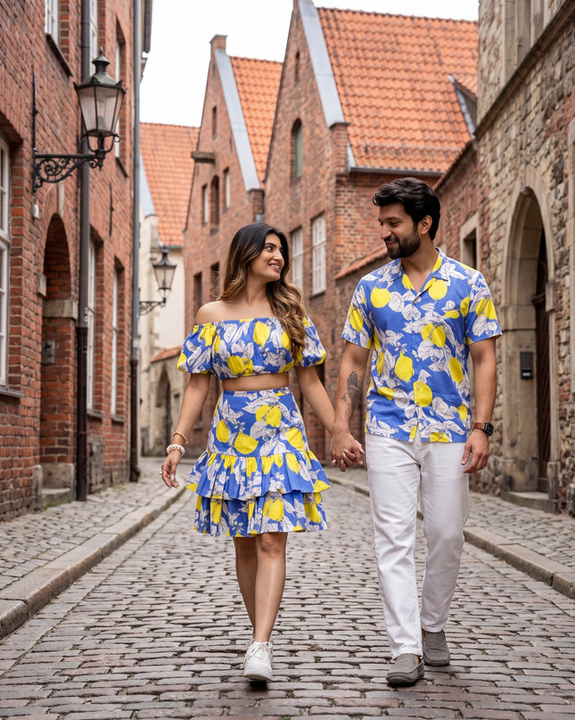 Santorini Couple