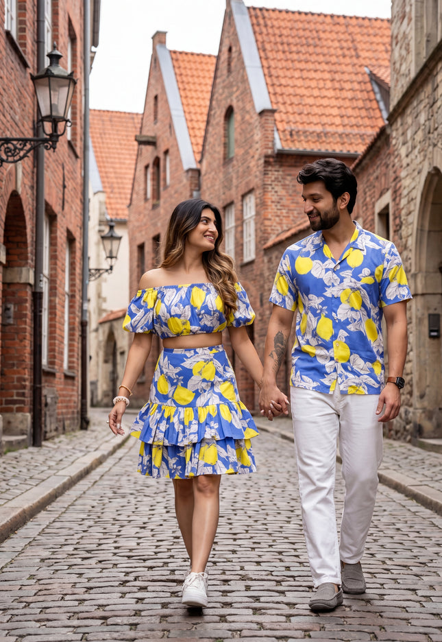 Santorini Couple