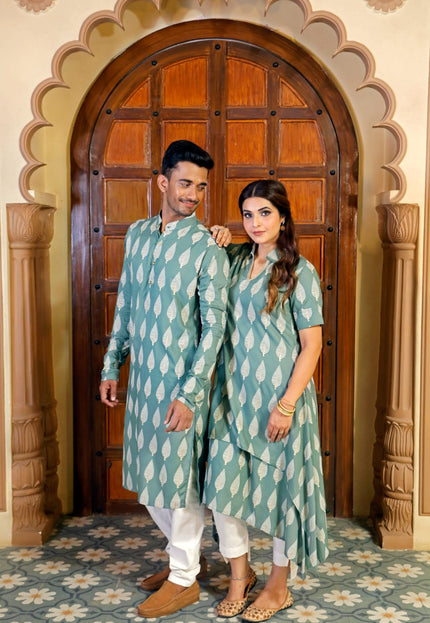 CANOPY LEAF FESTIVE COUPLE
